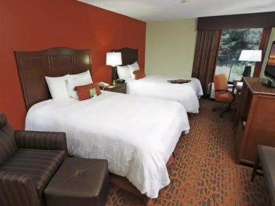 Hampton Birmingham-colonnade 280 Hotel